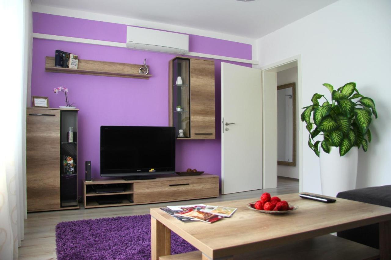 Geraeumige 4 Zimmer Wohnung An Den Kaiserthermen Trevír Exteriér fotografie